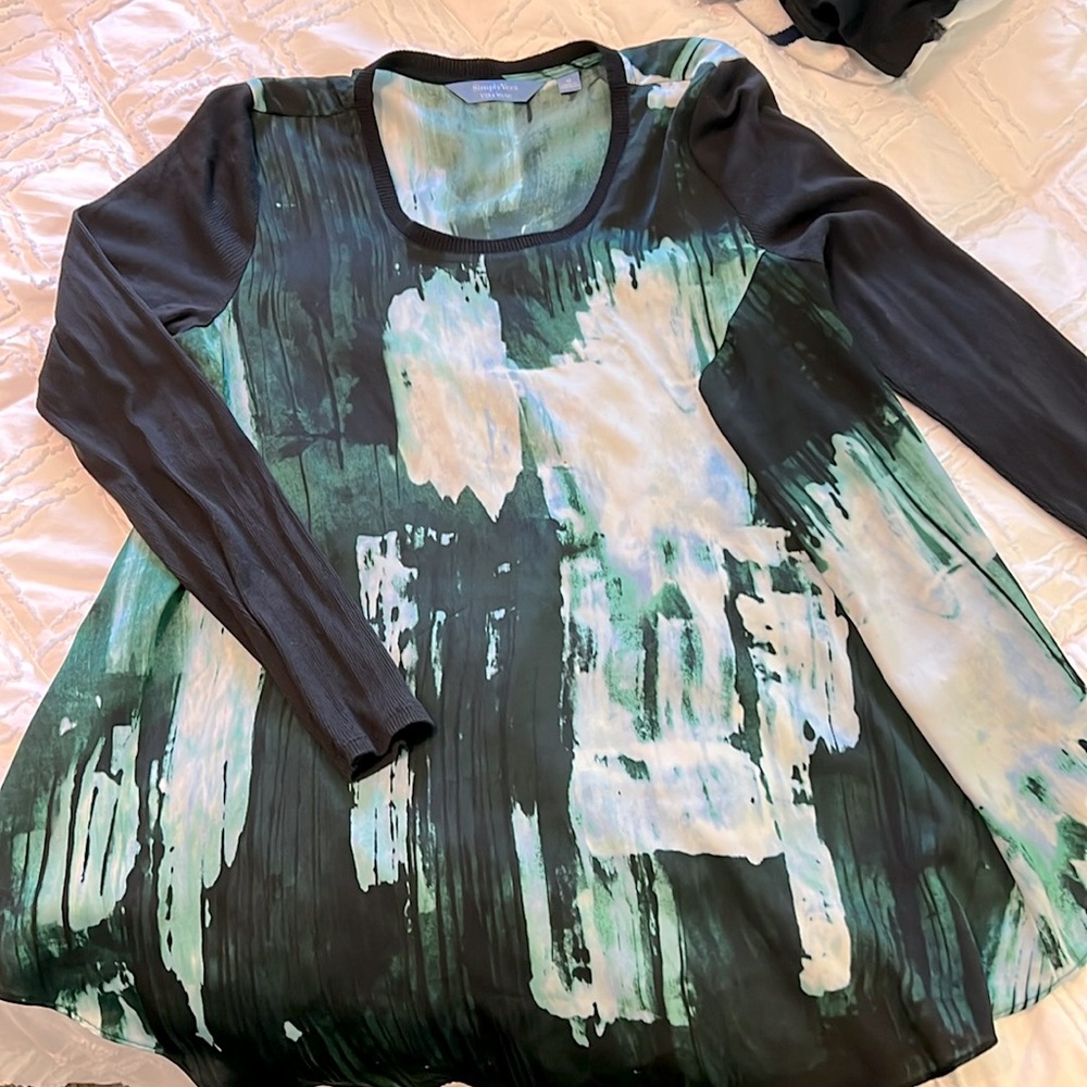 Simply Vera ladies blouse size Medium